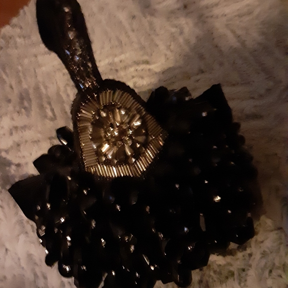 Clutch🖤 - Picture 4 of 4